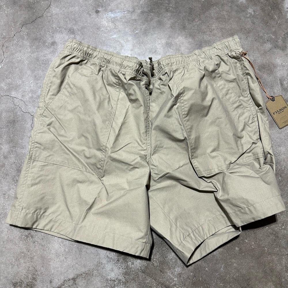NWT Filson Mens Trail Shorts Field Green Mens Pants Outdoor Hiking